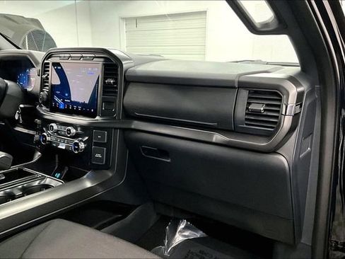 Used 2024 Ford F150 XLT w/ Tow/Haul Package AWD/4WD image 17