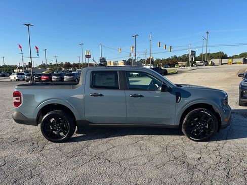 New 2025 Ford Maverick XLT w/ XLT Luxury Package image 2