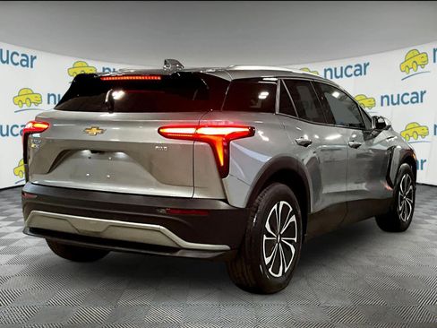 Used 2024 Chevrolet Blazer EV LT image 6