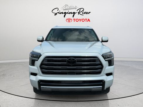 Used 2024 Toyota Sequoia Limited AWD/4WD image 2