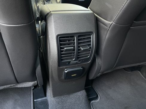 Used 2016 Ford Escape Titanium AWD/4WD image 19