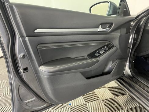 Used 2022 Nissan Altima 2.5 SL image 10