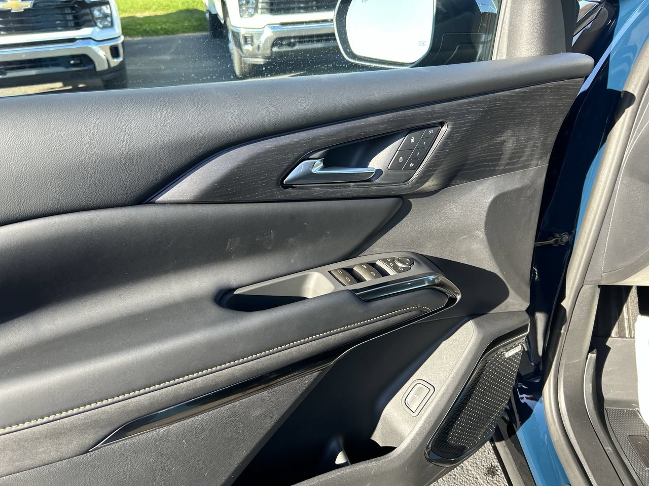 New 2027 Chevrolet Traverse High Country w/ LPO, Floor Liner Package AWD/4WD image 20