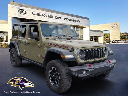 Used 2025 Jeep Wrangler Unlimited Rubicon AWD/4WD image 1