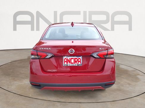 Used 2021 Nissan Versa SV FWD image 12