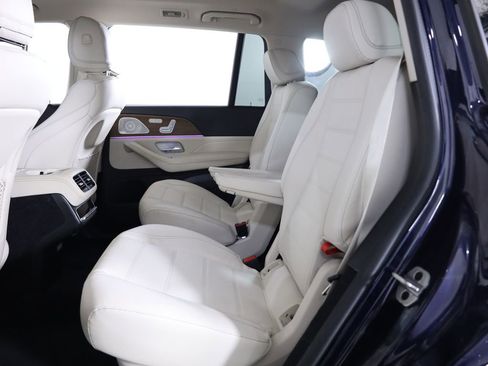 Certified 2022 Mercedes-Benz GLS 450 4MATIC image 54