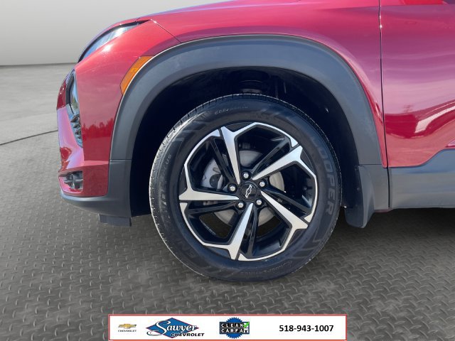 Used 2022 Chevrolet TrailBlazer RS w/ Technology Package AWD/4WD image 9
