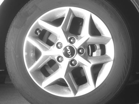 Used 2025 Kia Soul LX w/ LX Technology Package FWD image 13