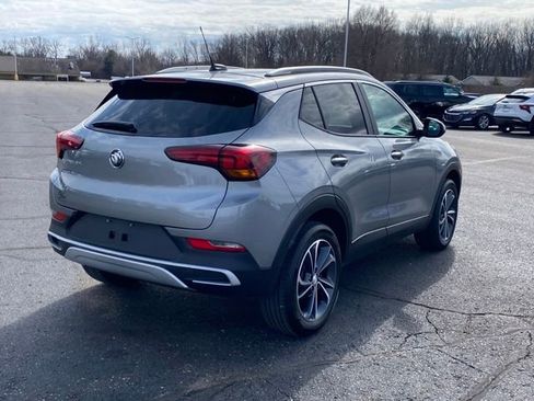 Certified 2023 Buick Encore GX Select AWD/4WD image 3