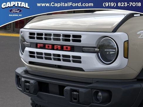 New 2026 Ford Bronco Heritage Edition AWD/4WD image 19