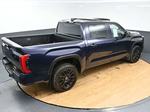 Used 2026 Toyota Tundra Limited AWD/4WD image 43