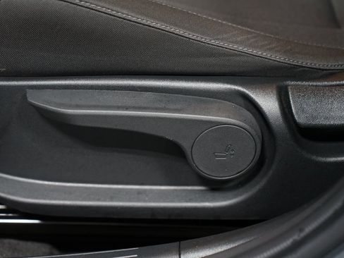 Used 2024 Hyundai Elantra SE image 30