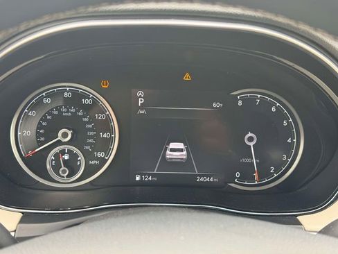 Used 2022 Genesis GV70 2.5T w/ Advanced Package AWD/4WD image 31
