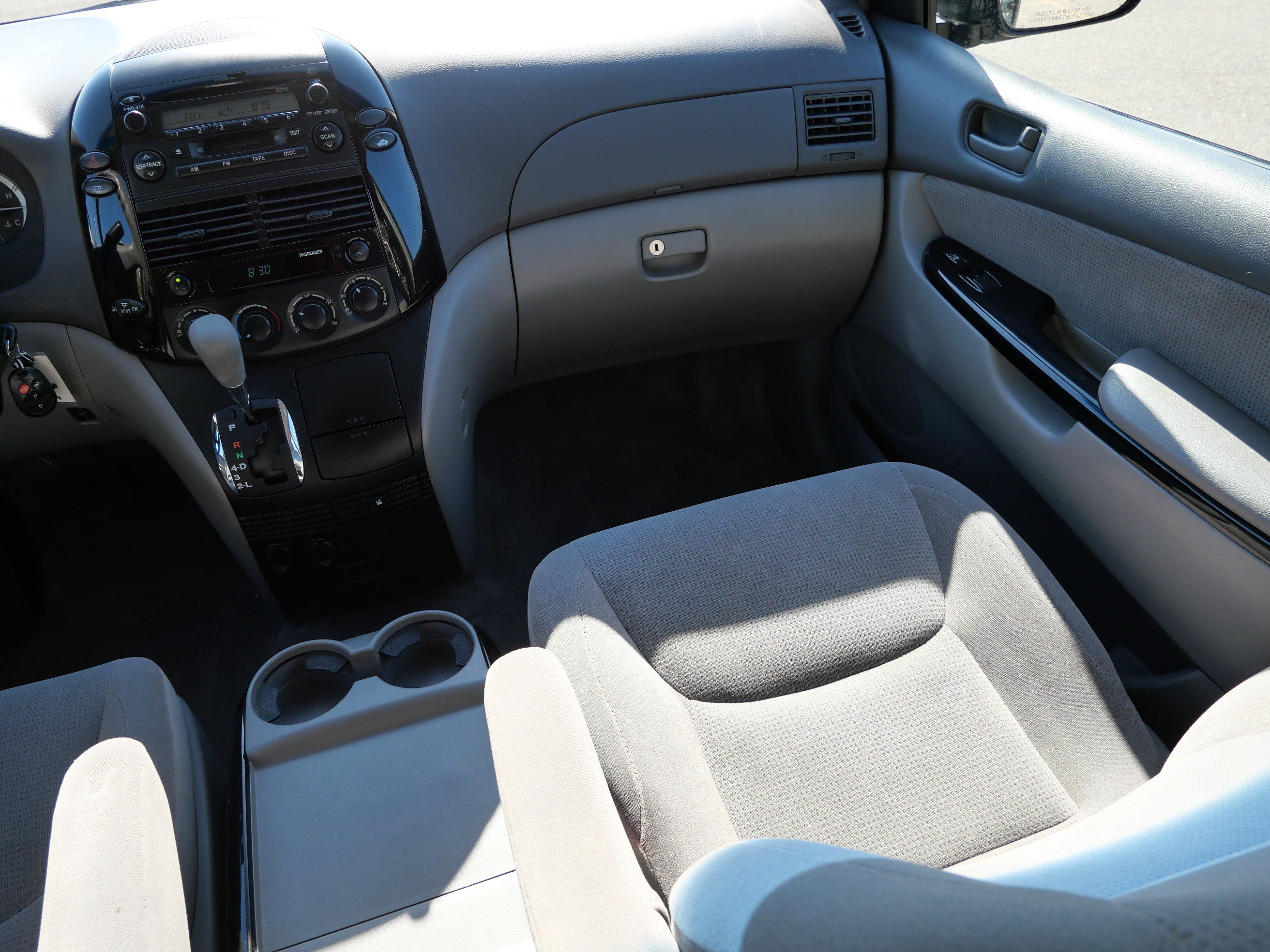 Used 2005 Toyota Sienna CE FWD image 11
