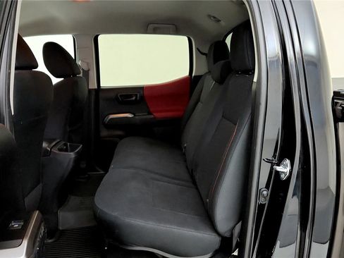 Used 2021 Toyota Tacoma SR5 image 21