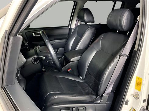 Used 2014 Honda Pilot Touring image 8