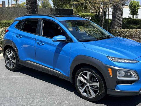 Used 2018 Hyundai Kona Limited AWD/4WD image 35