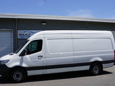 Used 2019 Mercedes-Benz Sprinter 170 image 13