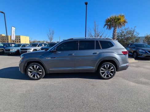 Used 2022 Volkswagen Atlas SEL Premium image 7