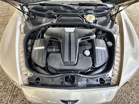 Used 2013 Bentley Continental GT image 28