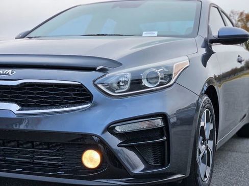 Used 2021 Kia Forte LXS image 9