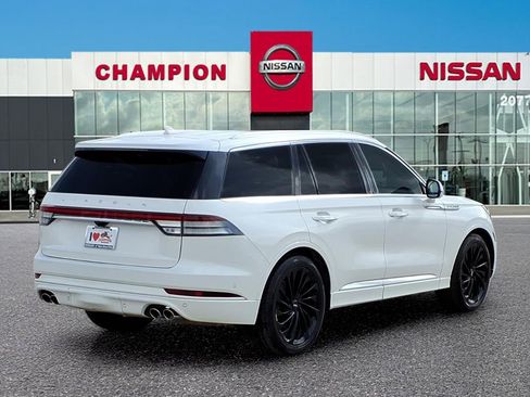 Used 2022 Lincoln Aviator Reserve w/ Equipment Group 201A image 7