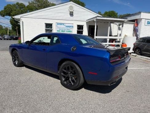 Used 2022 Dodge Challenger SXT w/ Blacktop Package RWD image 3