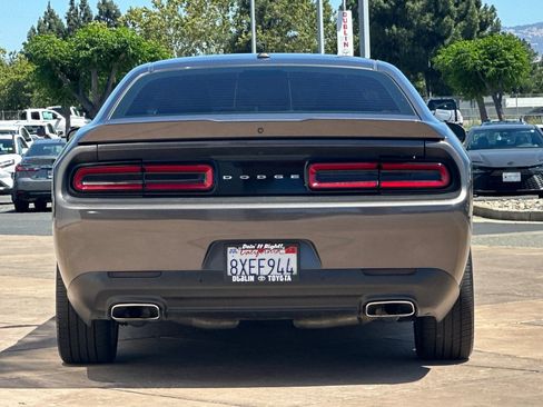 Used 2021 Dodge Challenger GT RWD image 5
