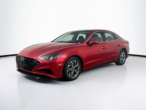 Used 2020 Hyundai Sonata SEL w/ Convenience + Sunroof Package FWD image 3