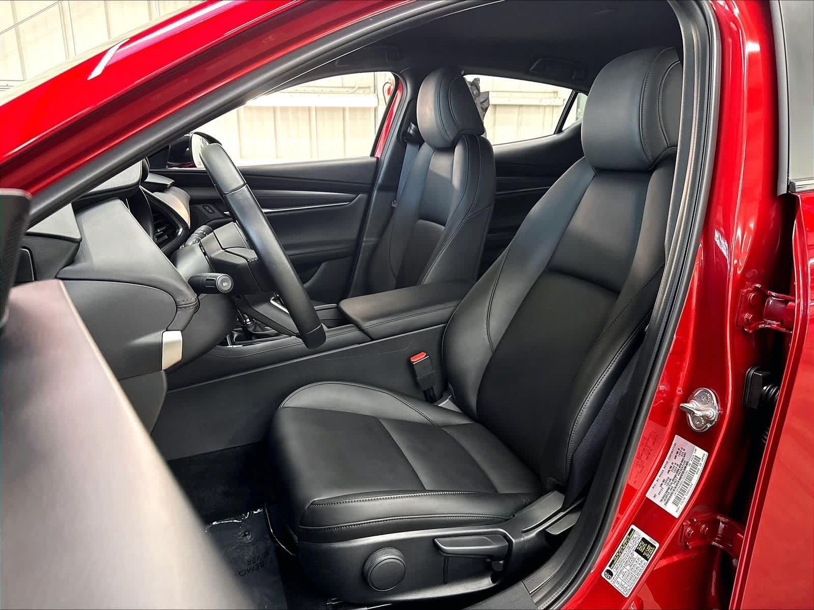 Used 2024 MAZDA MAZDA3 s FWD image 23