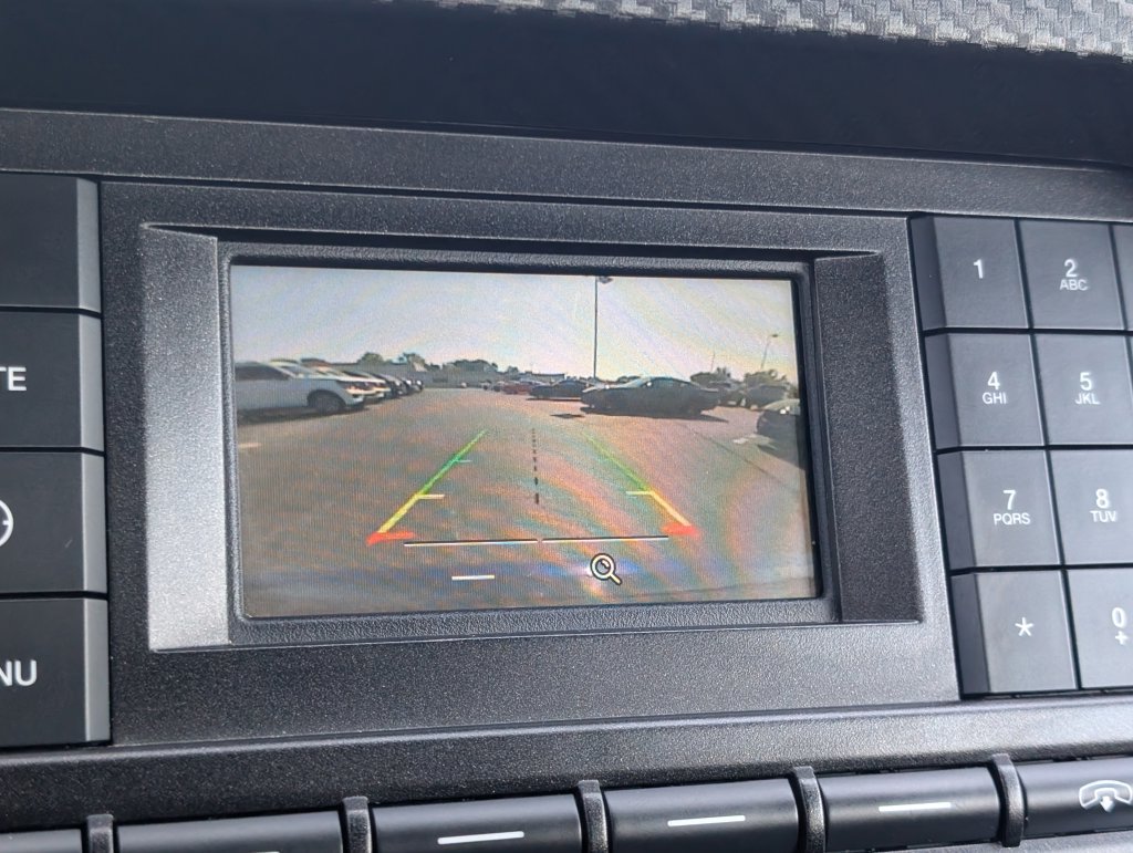 Used 2018 Ford Mustang Coupe RWD image 19