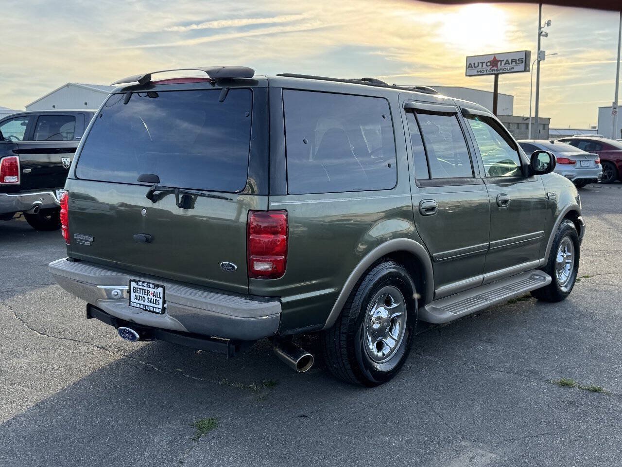 Used 2001 Ford Expedition Eddie Bauer RWD image 4