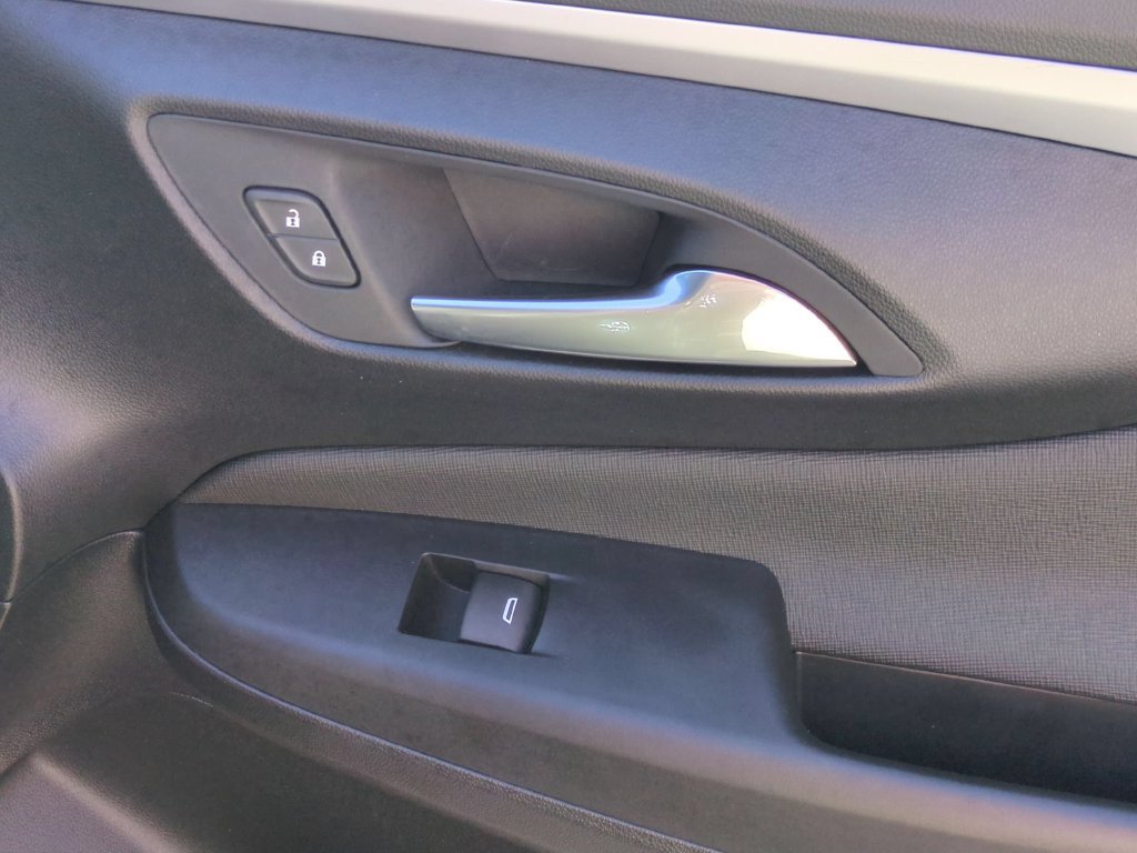 Used 2026 Buick Envista Preferred FWD image 30