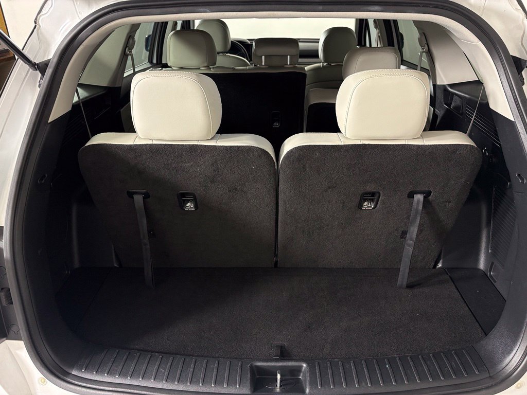 Used 2022 Kia Sorento S w/ Panoramic Sunroof Package FWD image 42