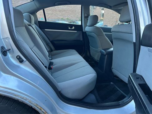 Used 2008 Mitsubishi Galant ES image 22