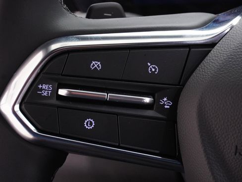 New 2026 Chevrolet Equinox LT w/ Midnight Edition FWD image 19