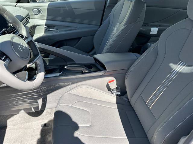 New 2026 Hyundai Elantra Sport FWD image 22