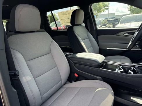 New 2026 Chevrolet Traverse LT w/ LPO, Floor Liner Package FWD image 12