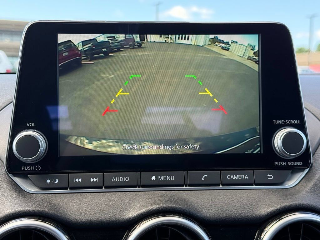 Used 2025 Nissan Sentra SV FWD image 16