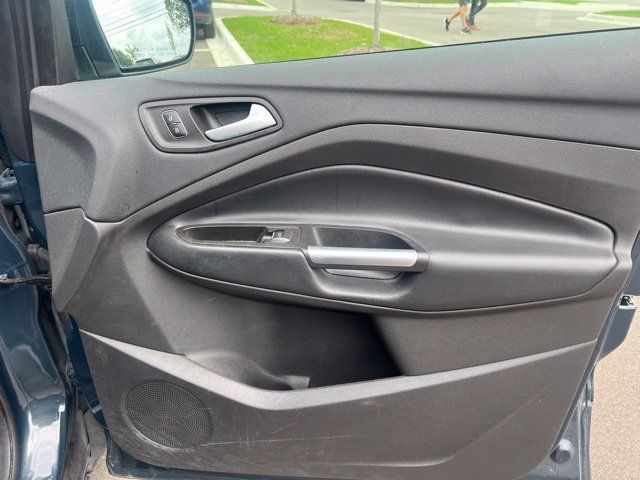 Used 2019 Ford Escape SE AWD/4WD image 9