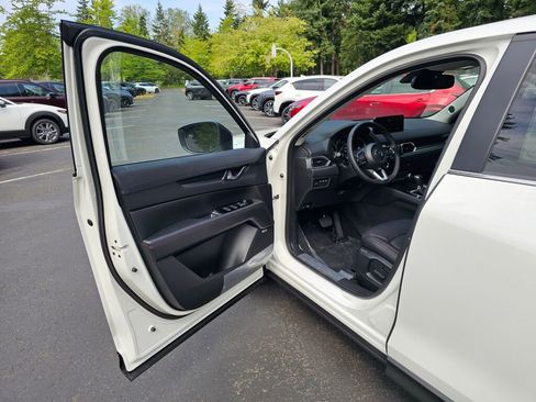 New 2025 MAZDA CX-5 Carbon Edition image 21