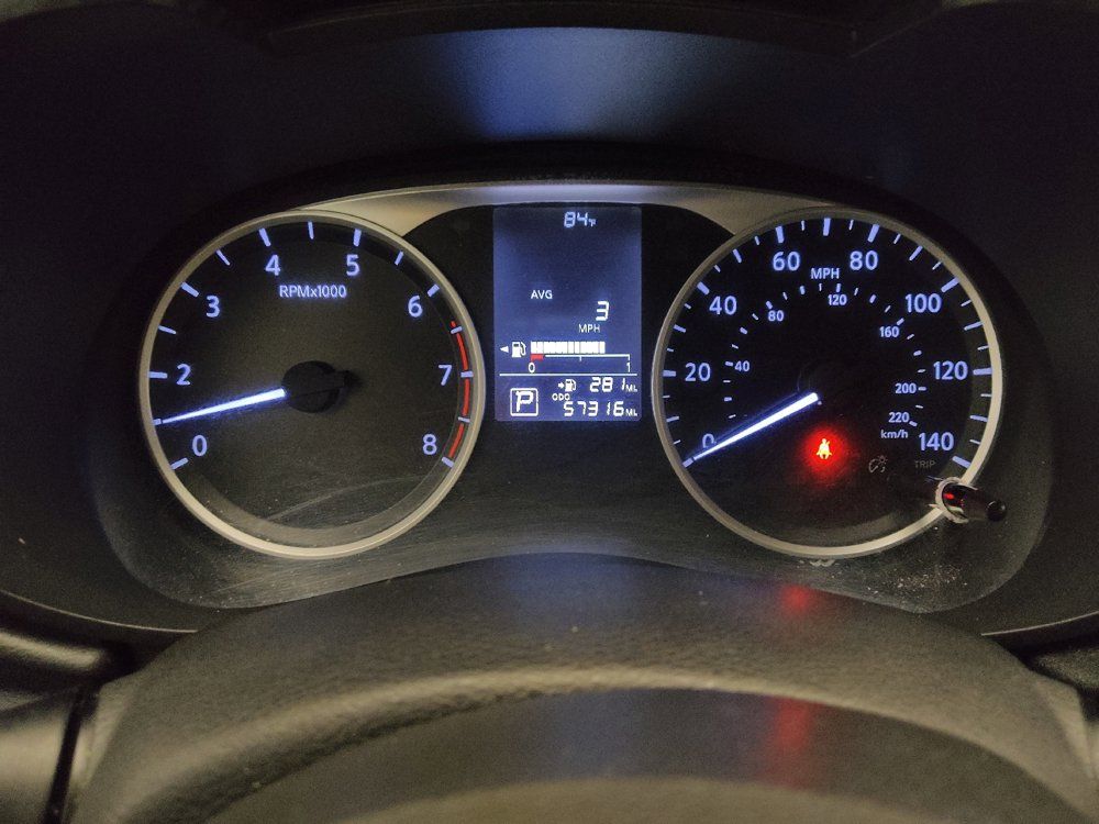 Used 2021 Nissan Versa S FWD image 23