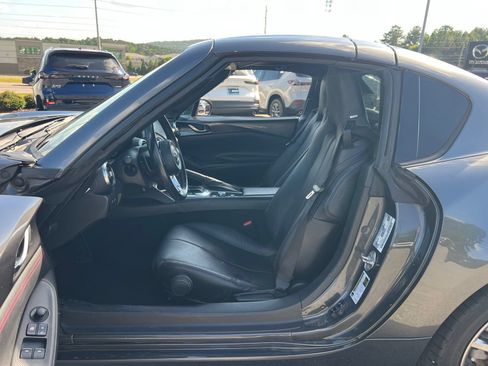 Used 2019 MAZDA MX-5 Miata RF Grand Touring RWD image 28