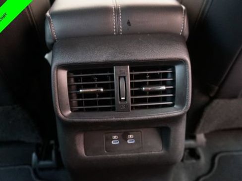 Certified 2025 Nissan Murano SV AWD/4WD image 37