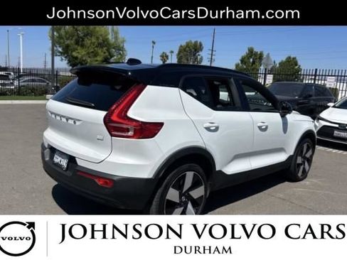 Used 2023 Volvo XC40 Recharge Ultimate w/ Protection Package Premier AWD/4WD image 3