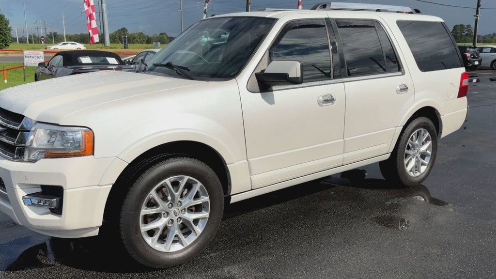 Used 2017 Ford Expedition Limited w/ Equipment Group 301A RWD image 4