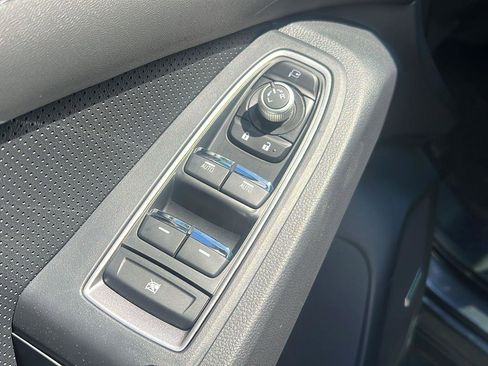 New 2026 Subaru Ascent Limited image 10