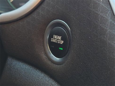 Used 2022 Chevrolet Malibu LT image 23