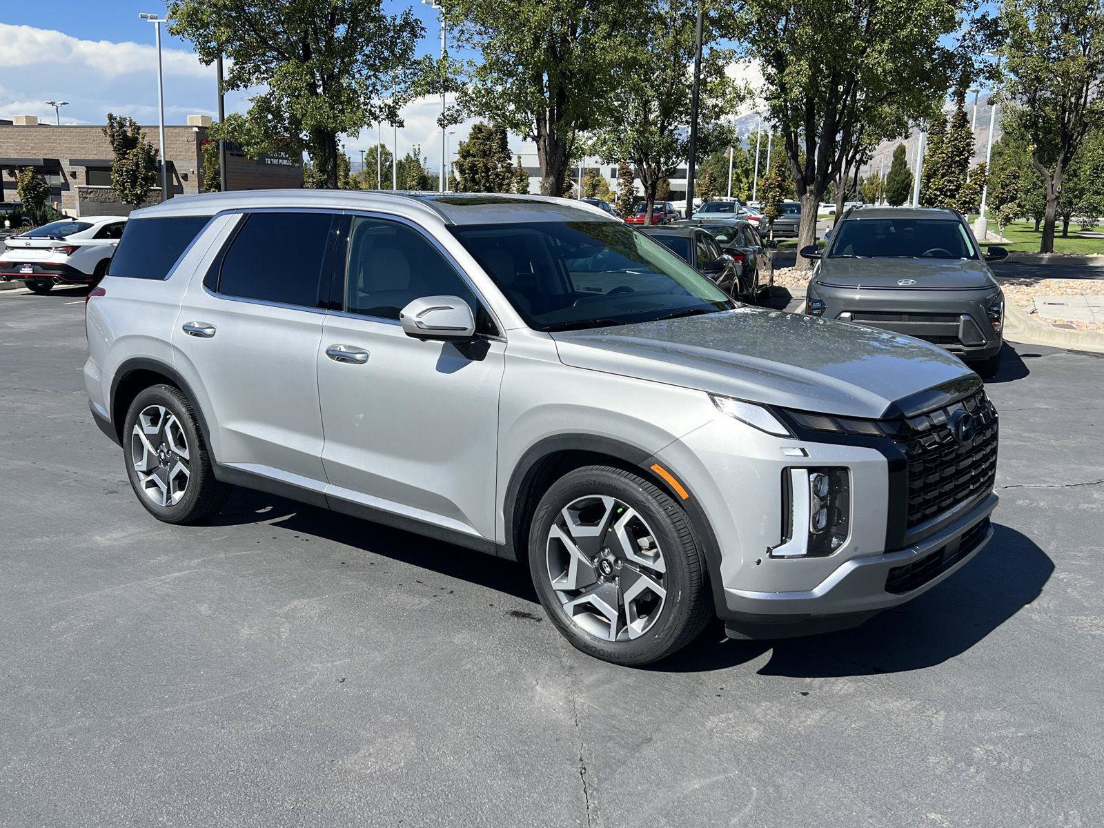 Used 2024 Hyundai Palisade SEL AWD/4WD image 14
