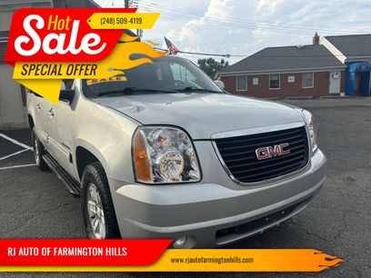 Used 2011 GMC Yukon XL SLE w/ Suspension Package, Off-Road